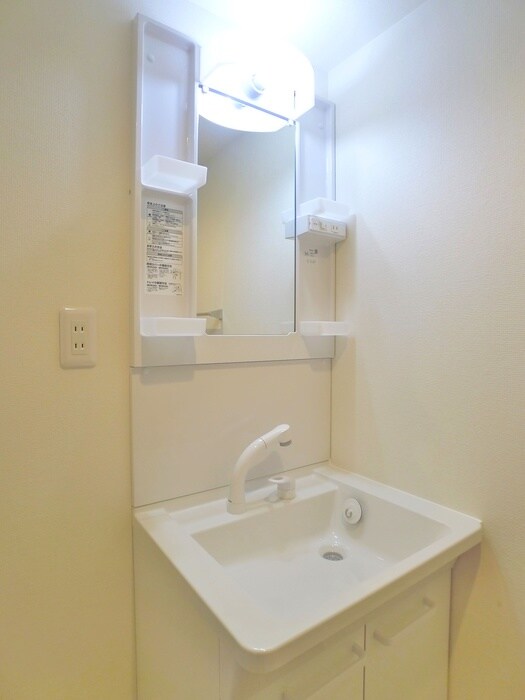 物件内観写真13　(洗面)