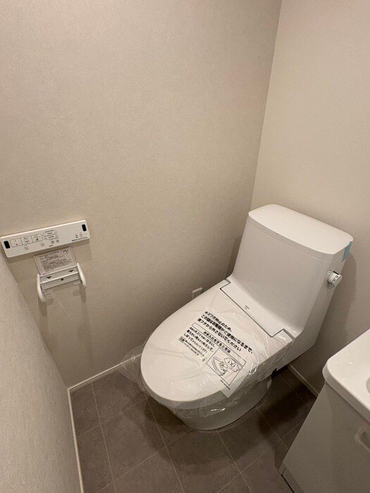 物件内観写真7　(トイレ)