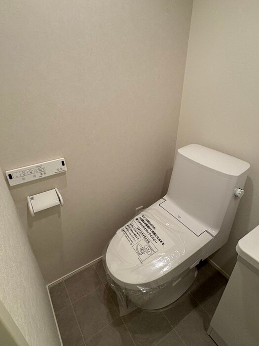 物件内観写真7　(トイレ)