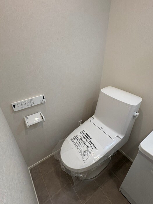 物件内観写真7　(トイレ)