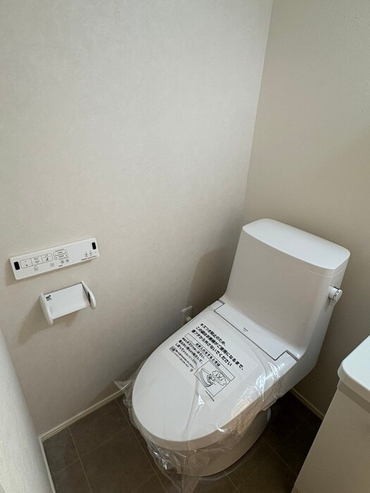 物件内観写真7　(トイレ)