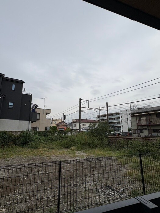 物件内観写真12　(室内からの展望)