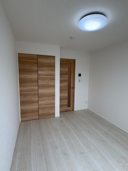 物件内観写真13　(居室)