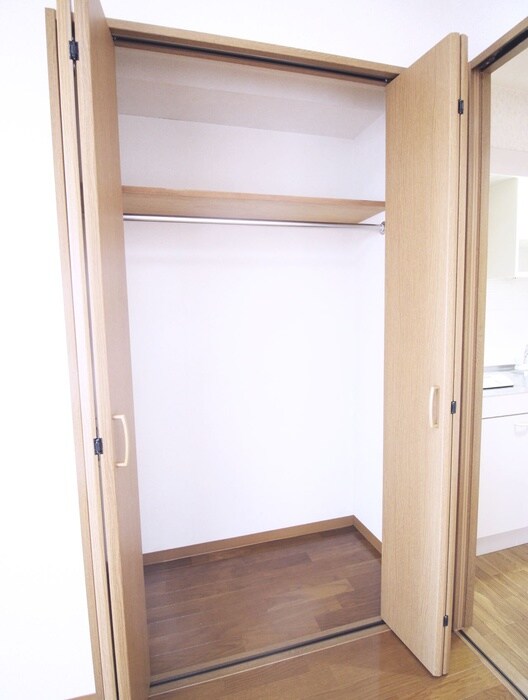 物件内観写真13　(収納)