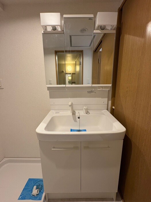 物件内観写真10　(洗面)