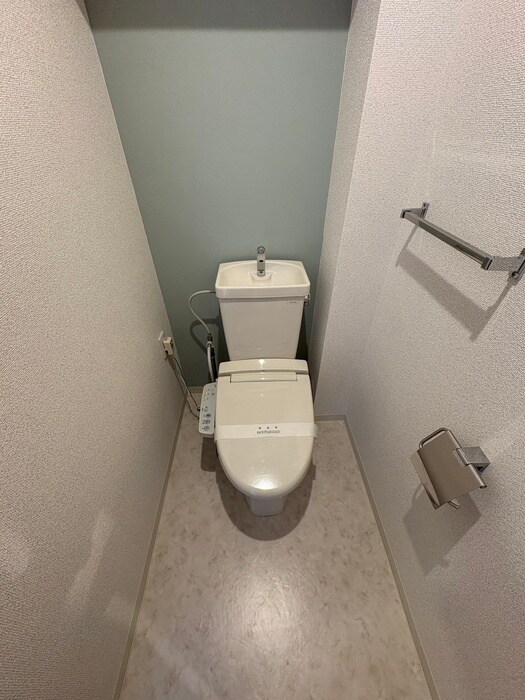 物件内観写真11　(トイレ)