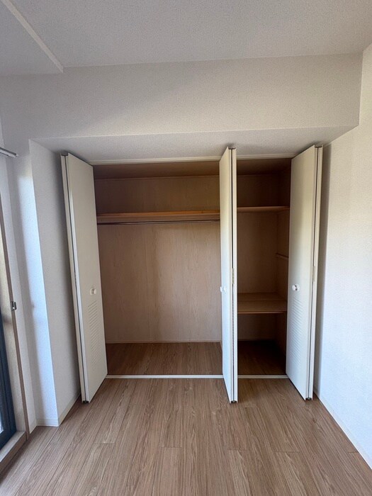 物件内観写真13　(収納)