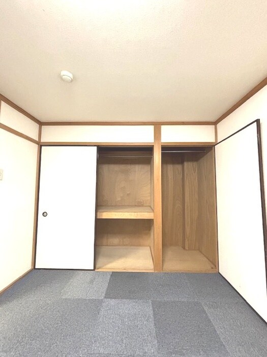 物件内観写真10　(収納)