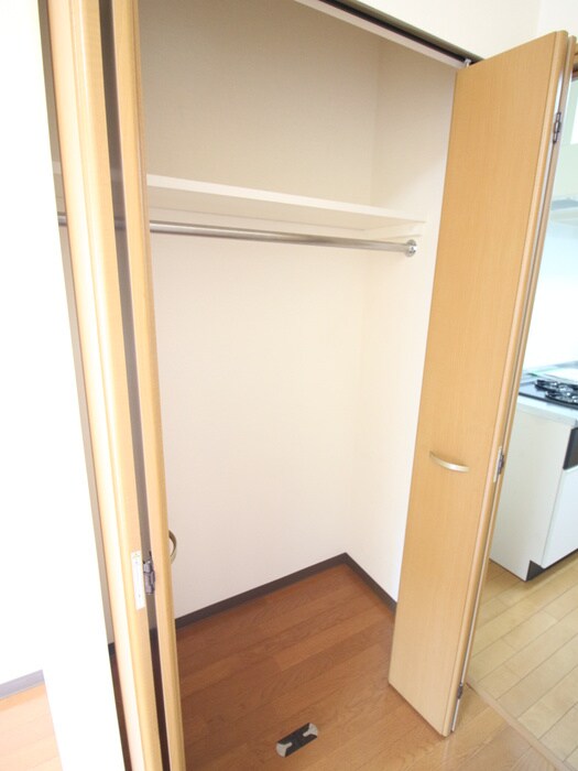 物件内観写真9　(収納)