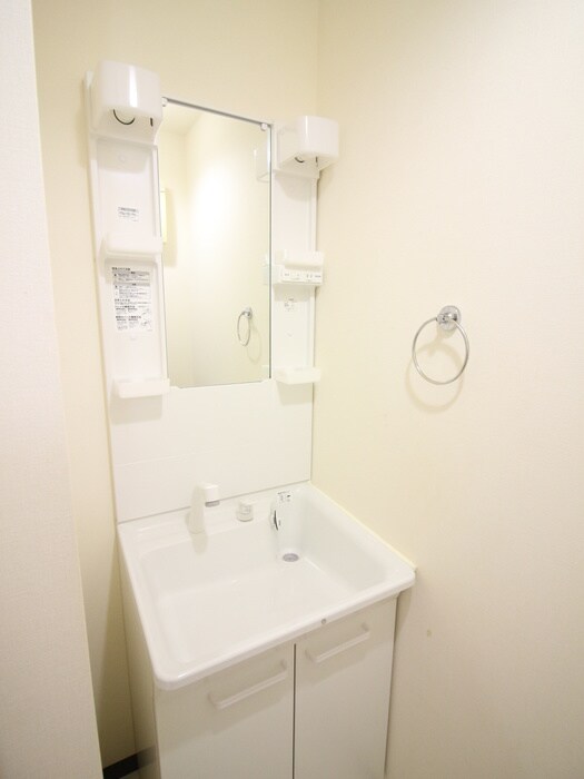 物件内観写真11　(洗面)