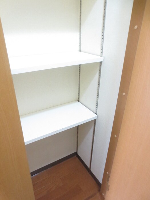 物件内観写真15　(靴箱)