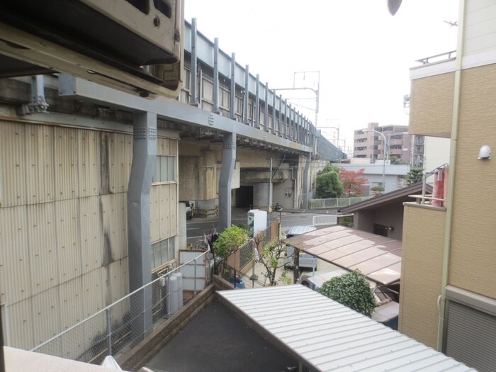 物件内観写真18　(室内からの展望)