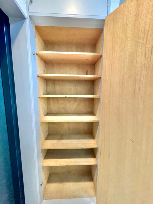 物件内観写真15　(靴箱)