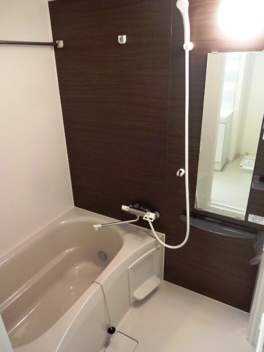 物件内観写真12　(バス／シャワールーム等)
