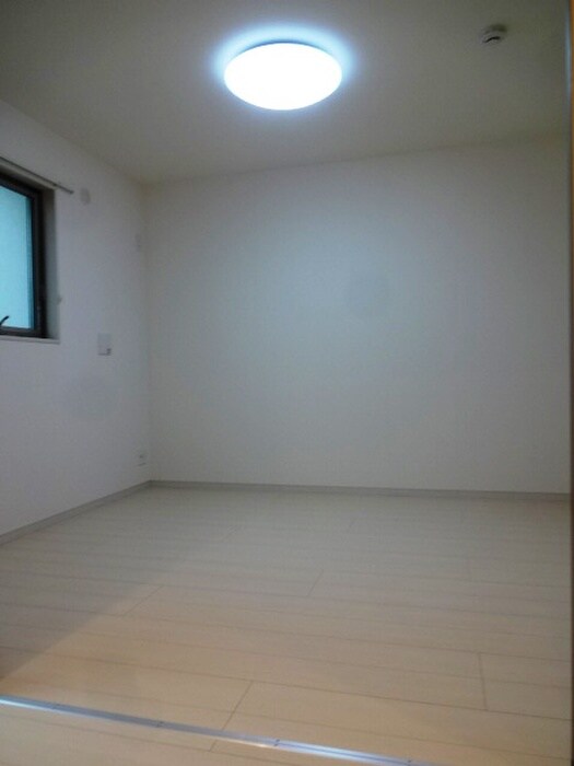 物件内観写真17　(居室)