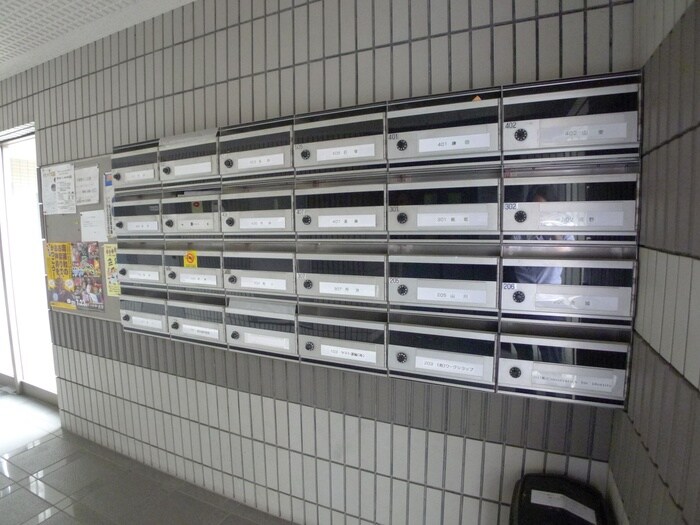 物件外観写真4　(建物設備)