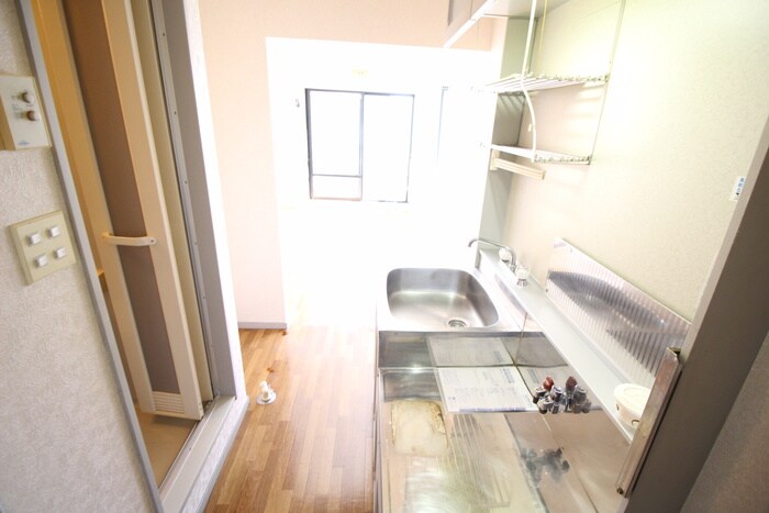 物件内観写真15　(廊下)