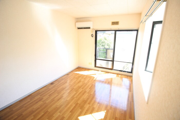 物件内観写真17　(居室)