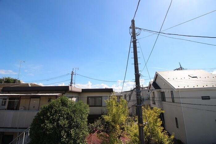 物件内観写真20　(室内からの展望)