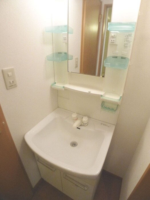 物件内観写真14　(洗面)