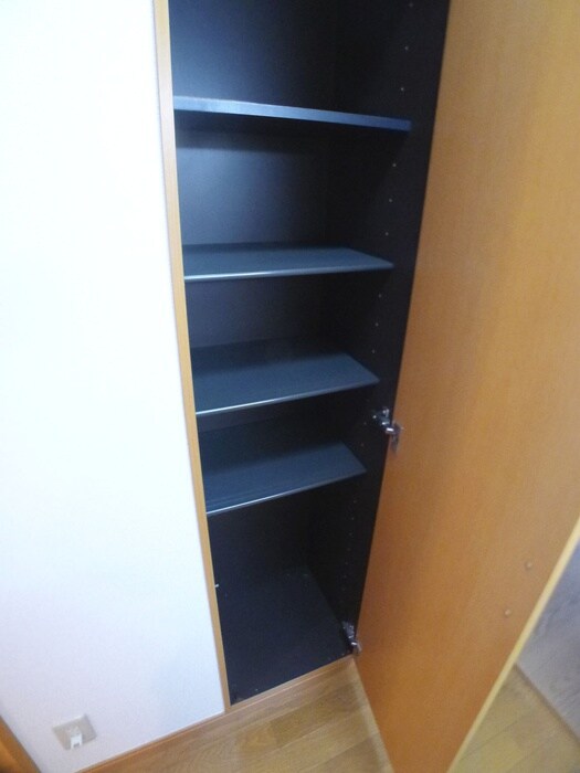物件内観写真19　(靴箱)