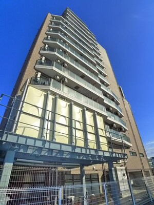 ﾗｸﾞｼﾞｭｱﾘｰｶﾞｰﾃﾞﾝ東松戸(808)外観写真