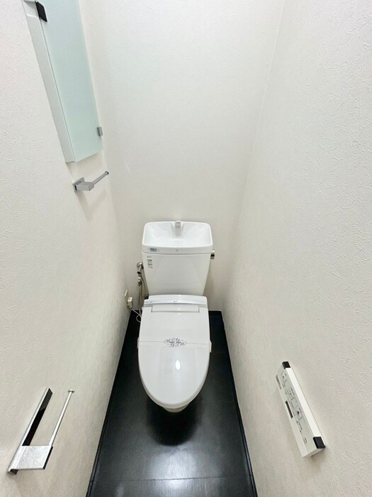 物件内観写真10　(トイレ)