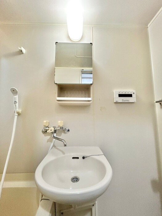 物件内観写真13　(洗面)