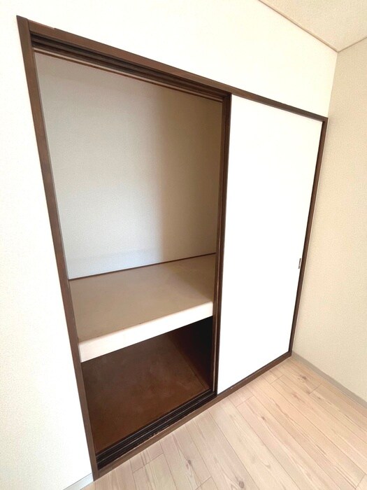 物件内観写真8　(収納)