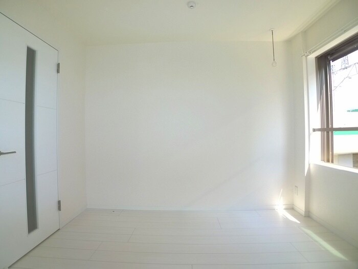 物件内観写真11　(内観写真)