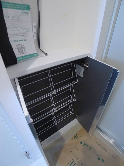 物件内観写真15　(靴箱)