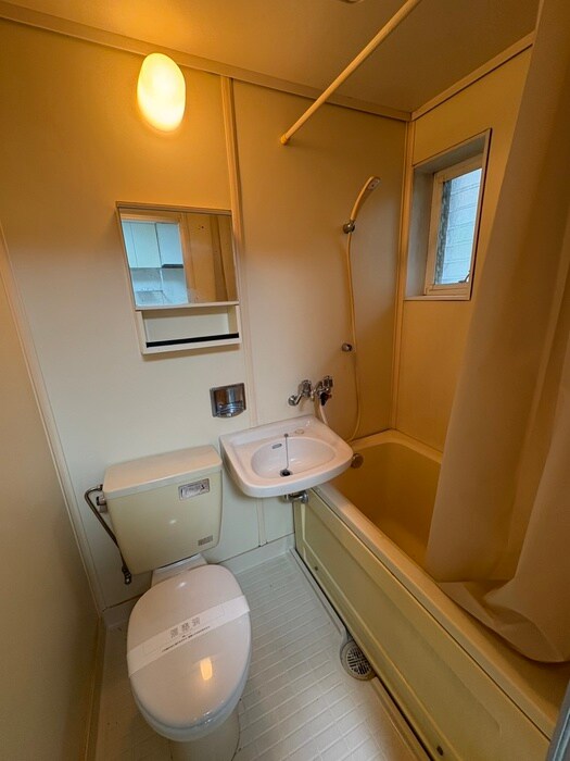 物件内観写真12　(バス／シャワールーム等)