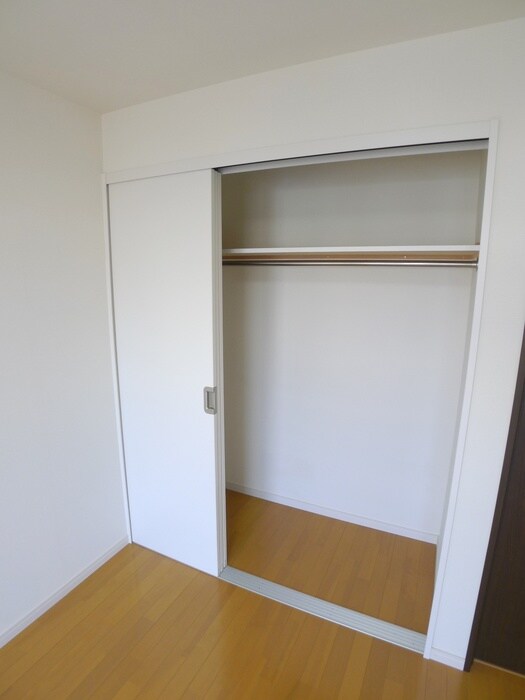 物件内観写真8　(収納)