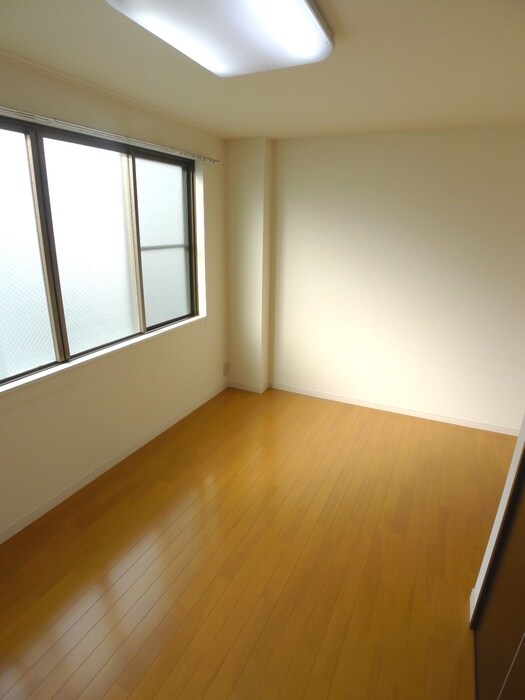 物件内観写真11　(居室)