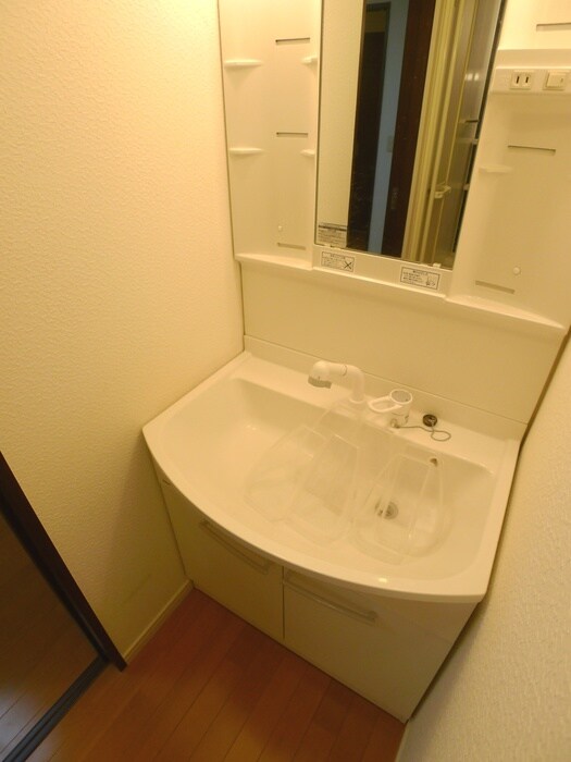 物件内観写真12　(洗面)