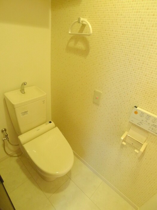 物件内観写真13　(トイレ)