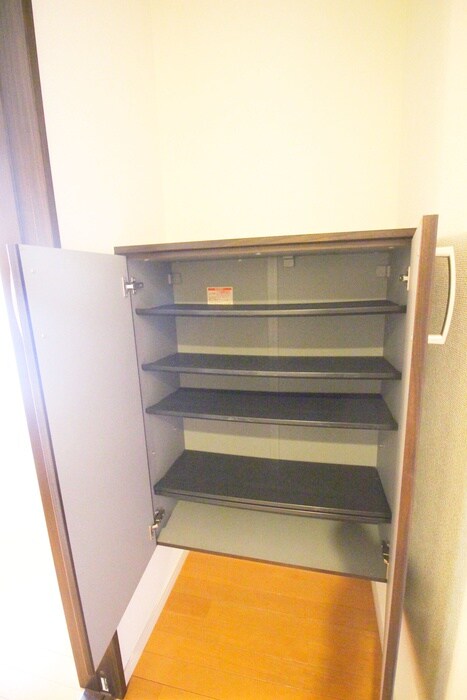 物件内観写真17　(靴箱)