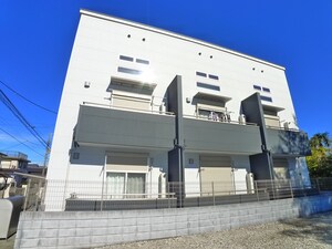 クレストヒルズ外観写真