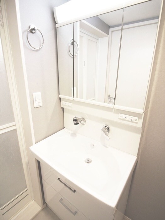 物件内観写真10　(洗面)