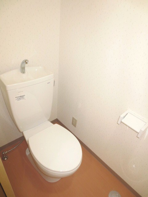 物件内観写真12　(トイレ)