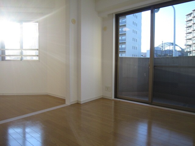 物件内観写真5　(居室)