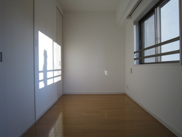 物件内観写真6　(居室)