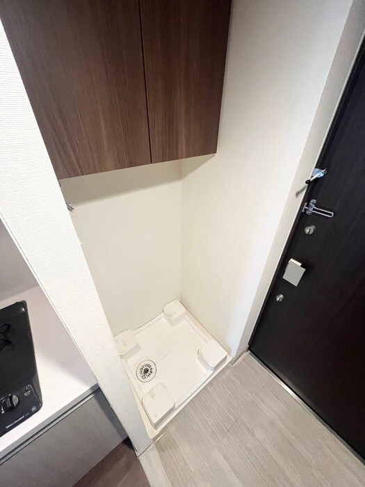 物件内観写真12　(洗濯機置場)