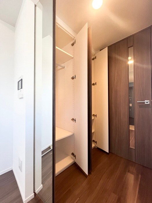 物件内観写真13　(収納)