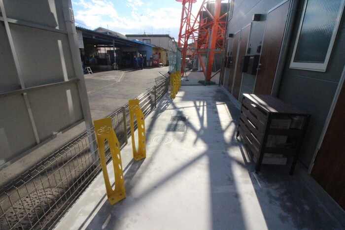 物件外観写真5　(駐輪場)