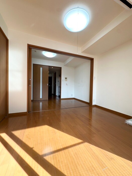 物件内観写真12　(居室)