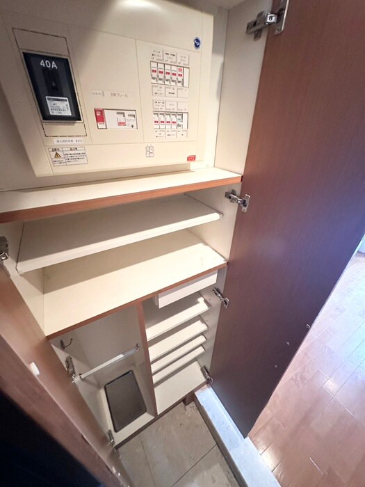 物件内観写真18　(靴箱)