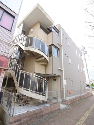 コンフォートベルハウスB棟外観写真