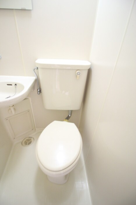 物件内観写真14　(トイレ)