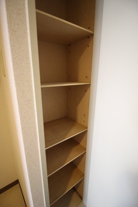 物件内観写真16　(靴箱)